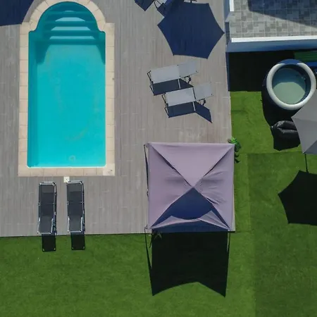 Marisol Village Nyaraló Corroios