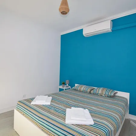 Marisol Village Nyaraló Corroios