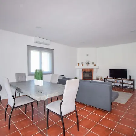 Nyaraló Marisol Village Corroios